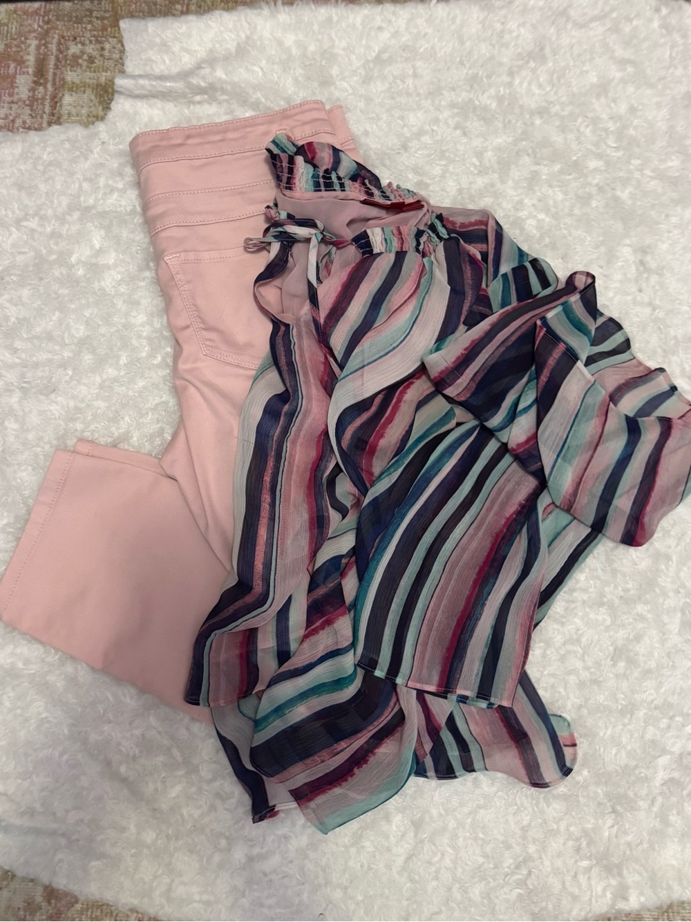 BUNDLE - High-Rise Cropped Pants in Light Pink & Striped Top by Jennifer Lopez